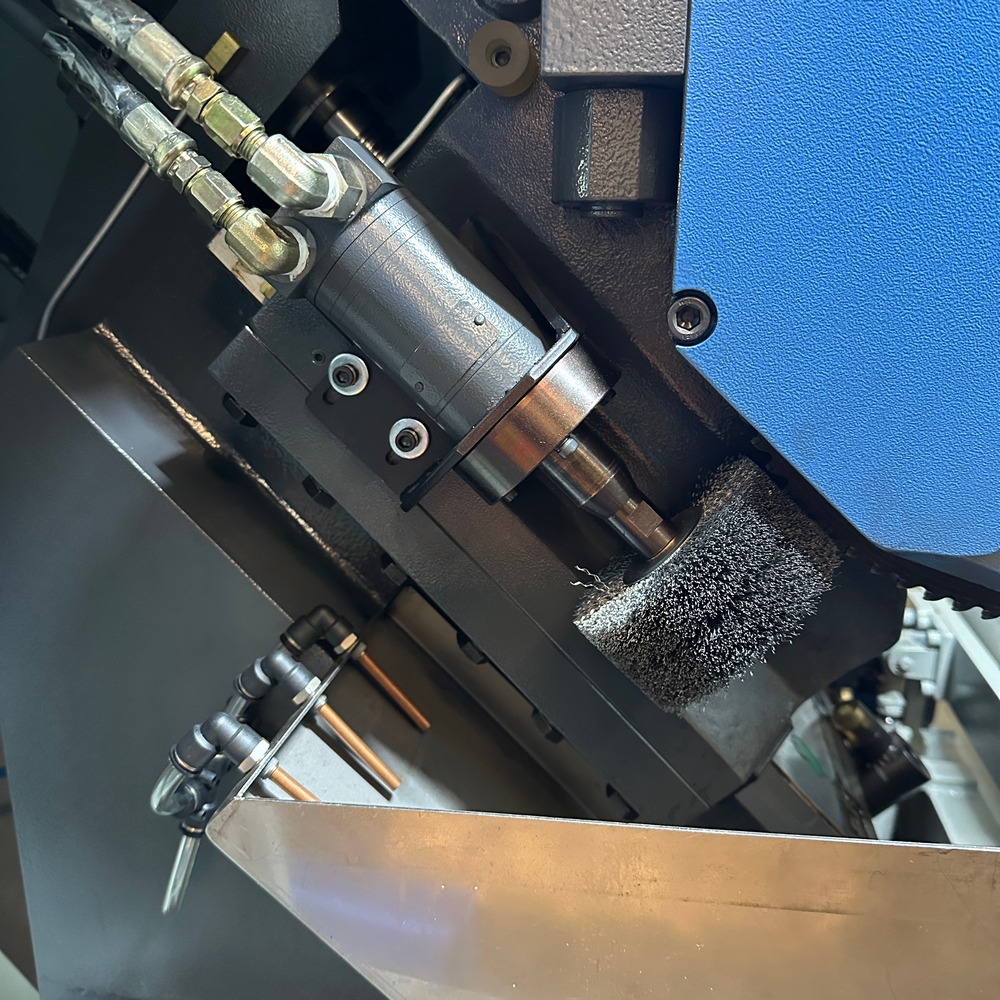 Mega CS80X Swarf Brush
